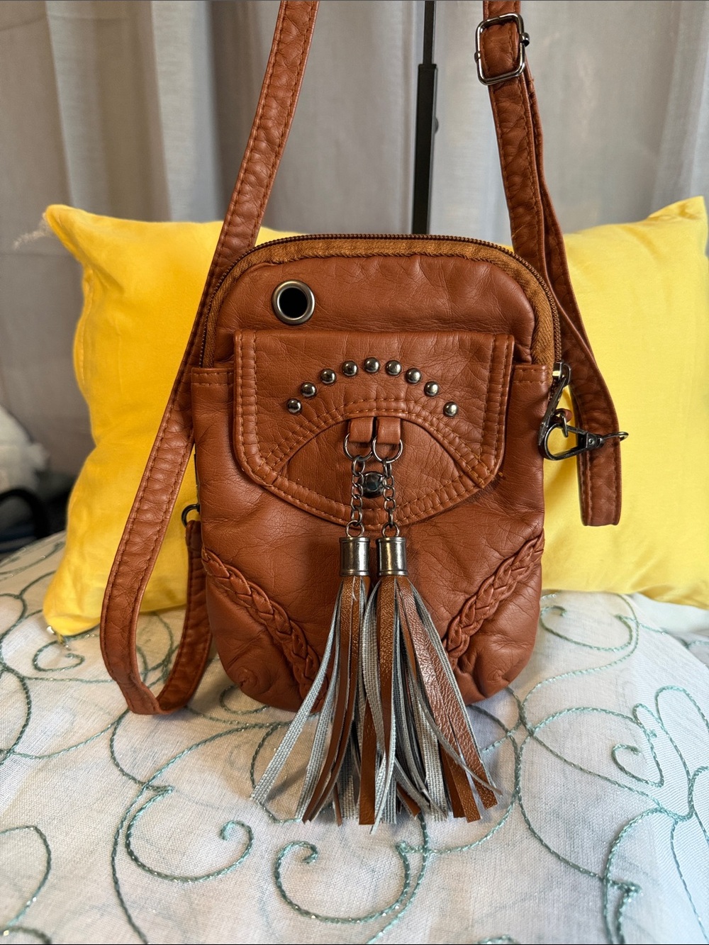 Western style Brown Tassel Crossbody Bag